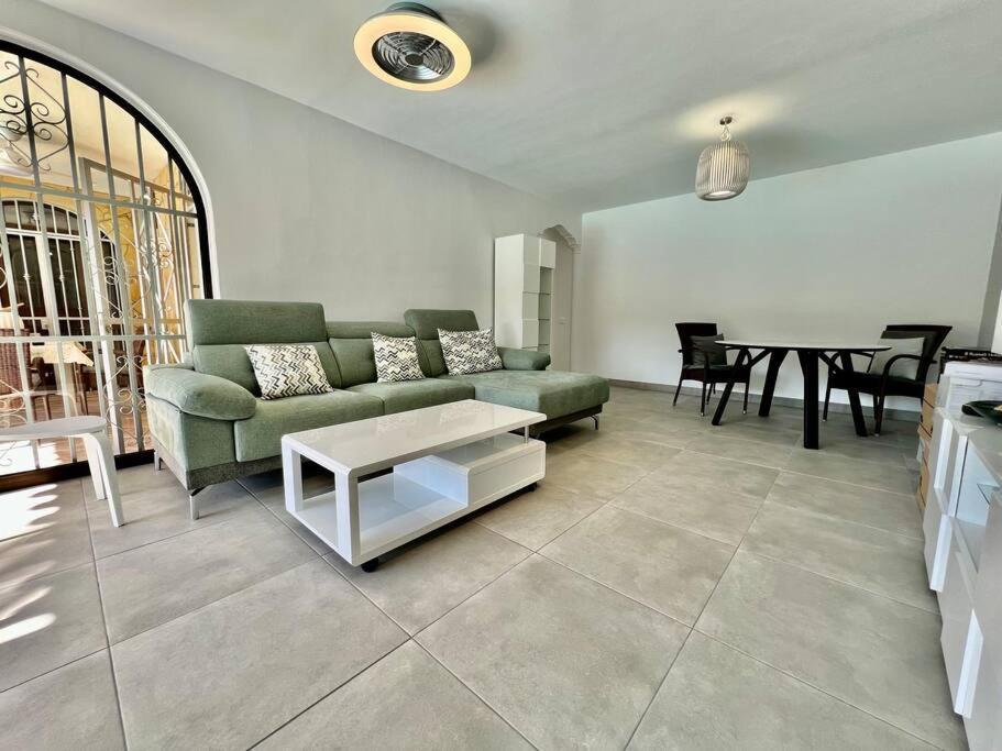 Fantastic Modern With Heated Pool, Tauro, Gran Canaria Las Palmas de Gran Canaria